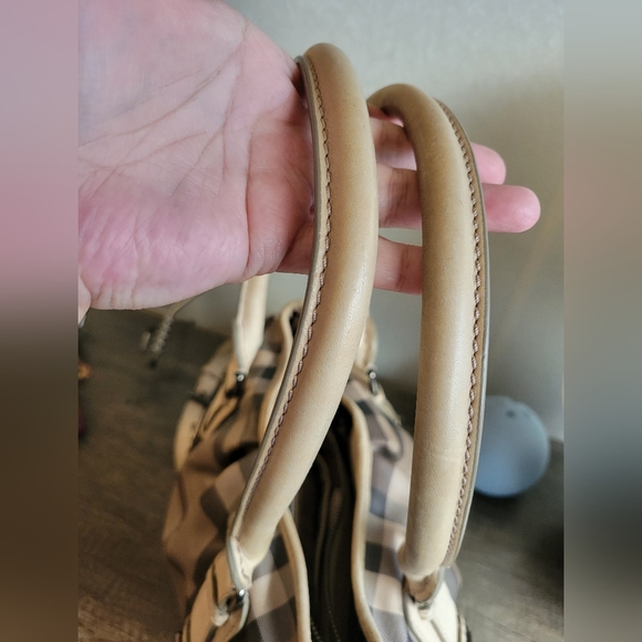 Burberry smoke check coated canvas bag - Picture 9 of 10